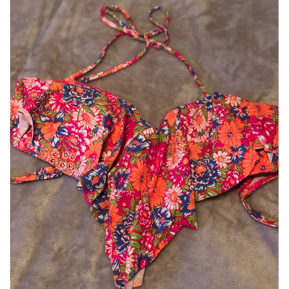 O’Neill bathing suit top